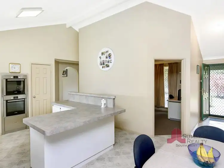 Fifth view of Homely house listing, 4 Caledonia Rise, Australind WA 6233