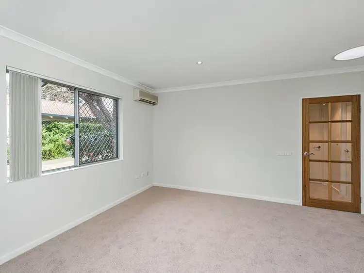 Sixth view of Homely unit listing, 42/10 Houtmans Street, Shelley WA 6148