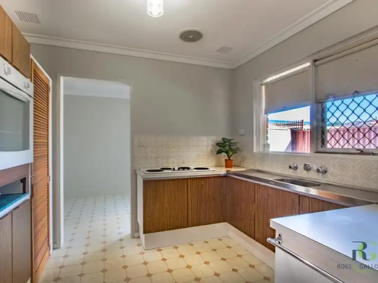 Seventh view of Homely villa listing, 3/5 Bridges Road, Melville WA 6156