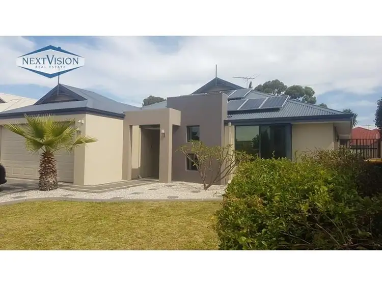 5 Sheringham Bend, Success WA 6164