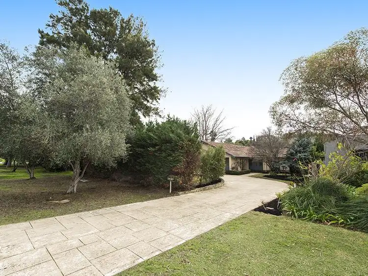 7 Minora Road, Dalkeith WA 6009