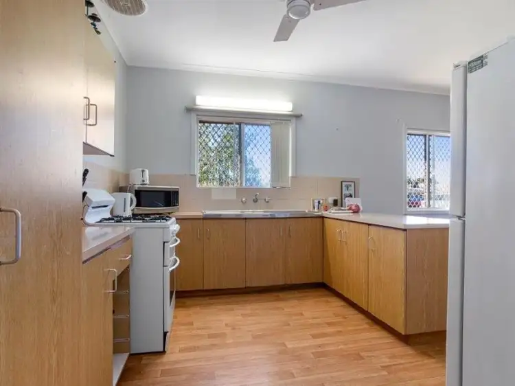 Fifth view of Homely house listing, 2 Swetman Way, Nickol WA 6714