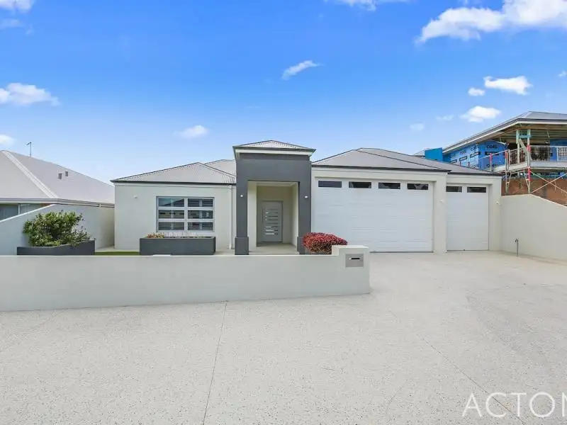 Main view of Homely house listing, 6 Jennerae Bend, Halls Head WA 6210