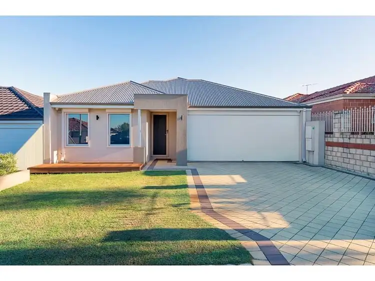 9A Walpole Street, St James WA 6102