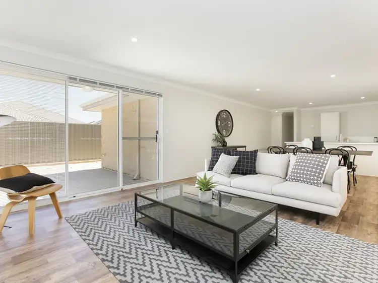 4 Alata Grove, Byford WA 6122