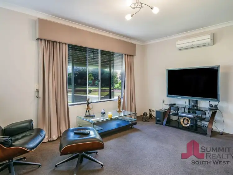 Second view of Homely house listing, 3 Nairne Pl, Australind WA 6233