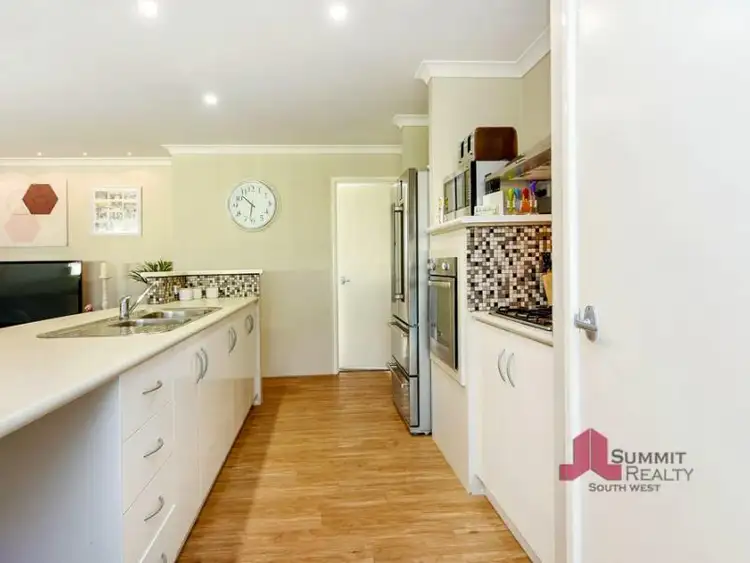 Seventh view of Homely house listing, 114 Leschenault Pde, Australind WA 6233