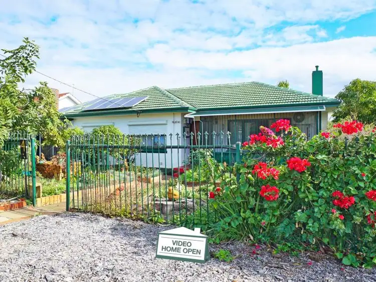 4 McGlew Street, Eden Hill WA 6054