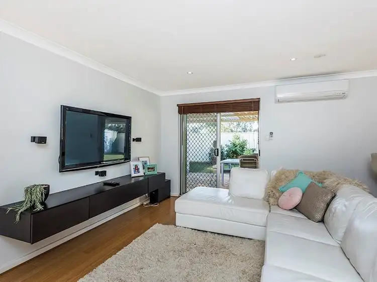 42B Kallaroo Place, Kallaroo WA 6025