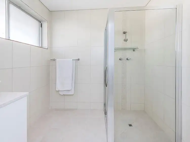 Sixth view of Homely house listing, 42B Kallaroo Place, Kallaroo WA 6025