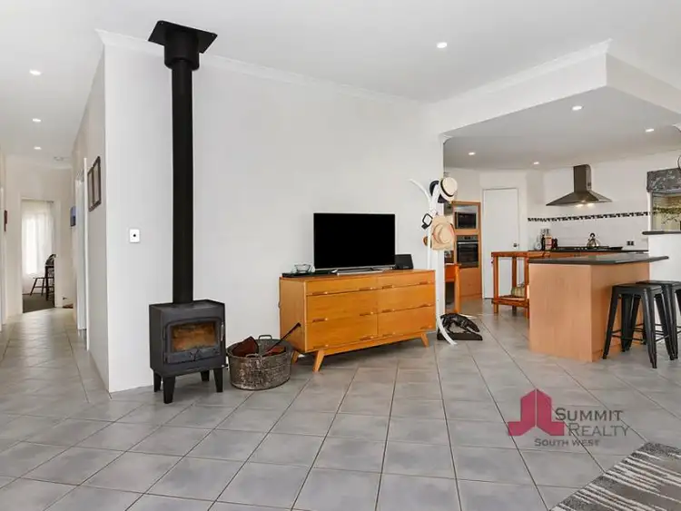 Sixth view of Homely house listing, 259 Dalyellup Boulevard, Dalyellup WA 6230