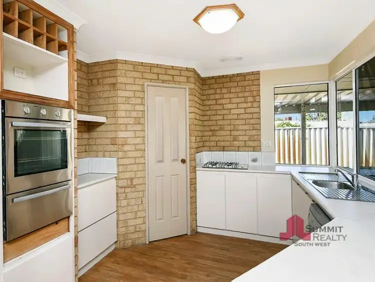 Fourth view of Homely house listing, 10 Waxflower Place, Eaton WA 6232