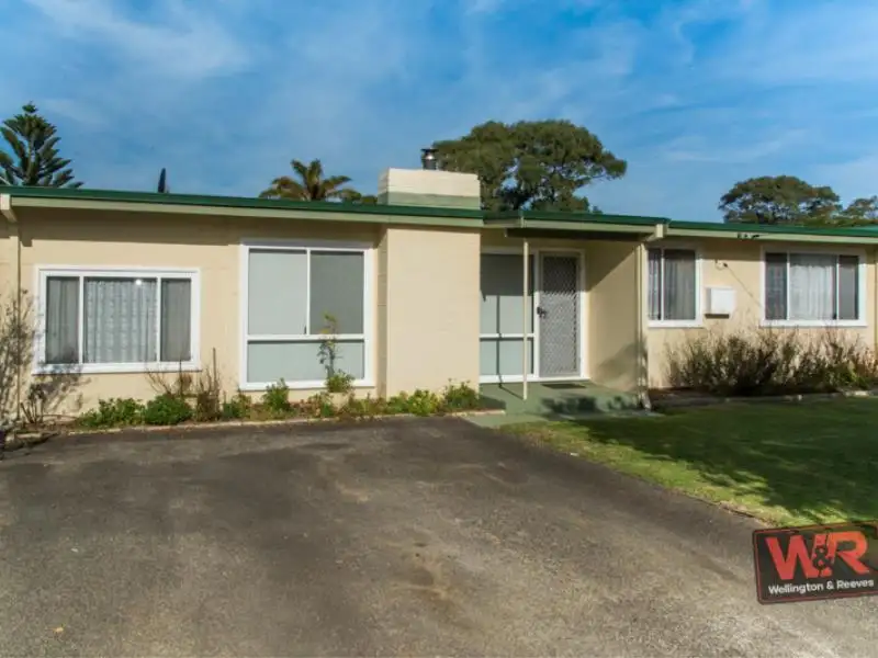 Main view of Homely house listing, 10 Whidby Street, Orana WA 6330