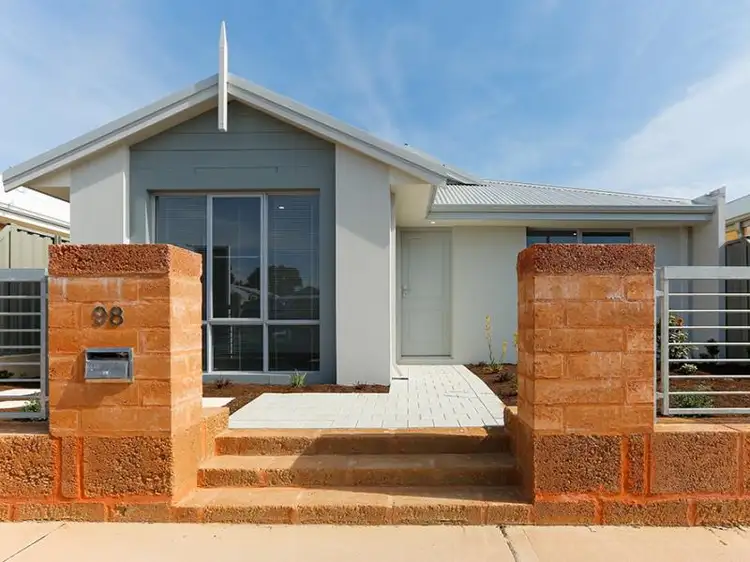 98 Mead Street, Byford WA 6122