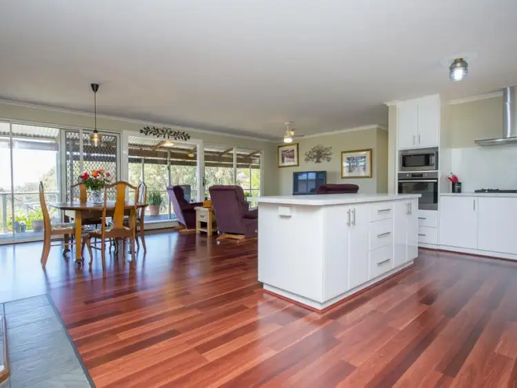 70 Zig Zag Road, Boyup Brook WA 6244