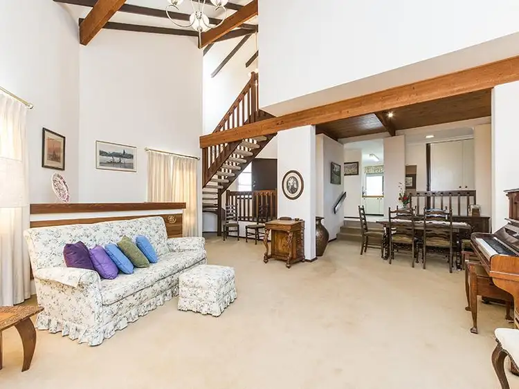 12B Woodall Ramble, Booragoon WA 6154