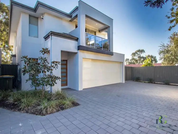 7/8 Bridges Road, Melville WA 6156
