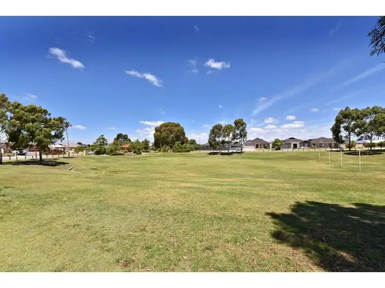 Second view of Homely house listing, 9 Apsley Bend, Tapping WA 6065