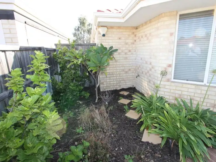 Fifth view of Homely house listing, 8 Paperbark Place, Ellenbrook WA 6069