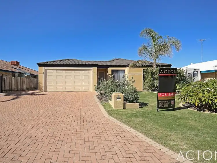 8 Montego Way, Halls Head WA 6210