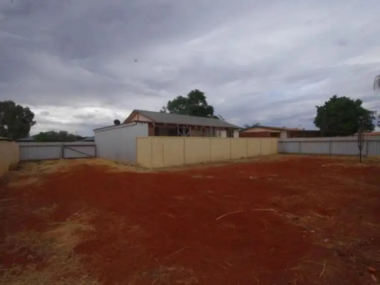 Second view of Homely house listing, 32 Armstrong Way, Newman WA 6753