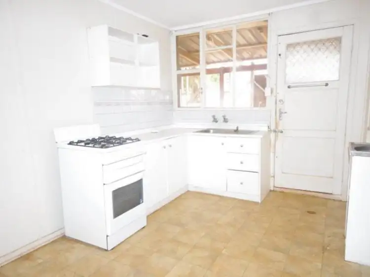 Fourth view of Homely house listing, 32 Armstrong Way, Newman WA 6753