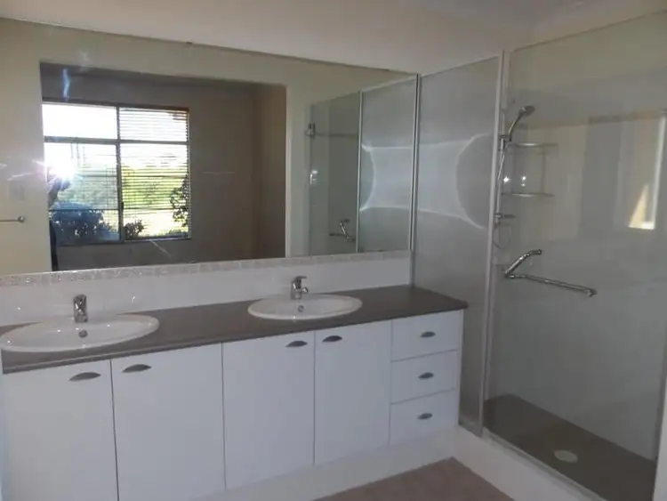 Sixth view of Homely house listing, 20 Durango Turn, Aubin Grove WA 6164