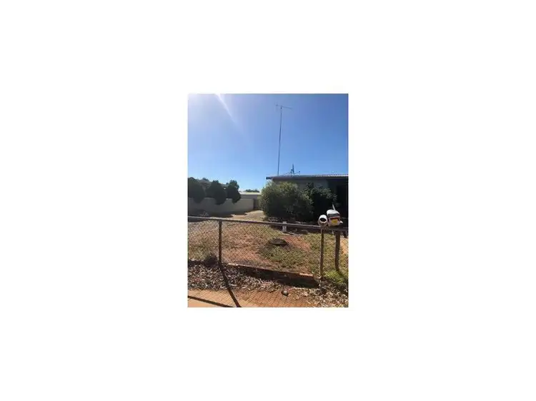 128 Sylvester Street, Coolgardie WA 6429