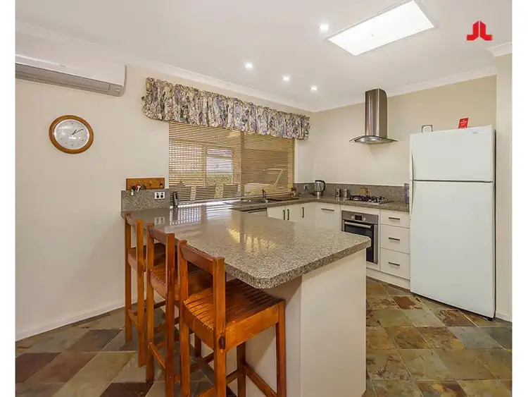 Sixth view of Homely house listing, 4 Gun Court, Leda WA 6170