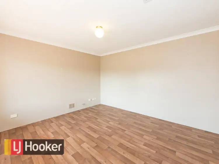 Fifth view of Homely house listing, 32 Manly Crescent, Warnbro WA 6169