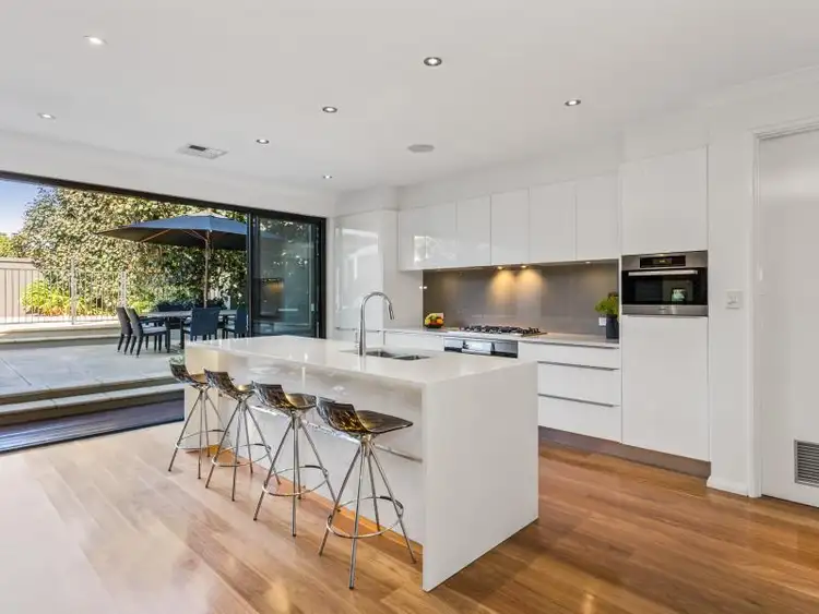 Sixth view of Homely house listing, 5 Maplin Place, Rossmoyne WA 6148