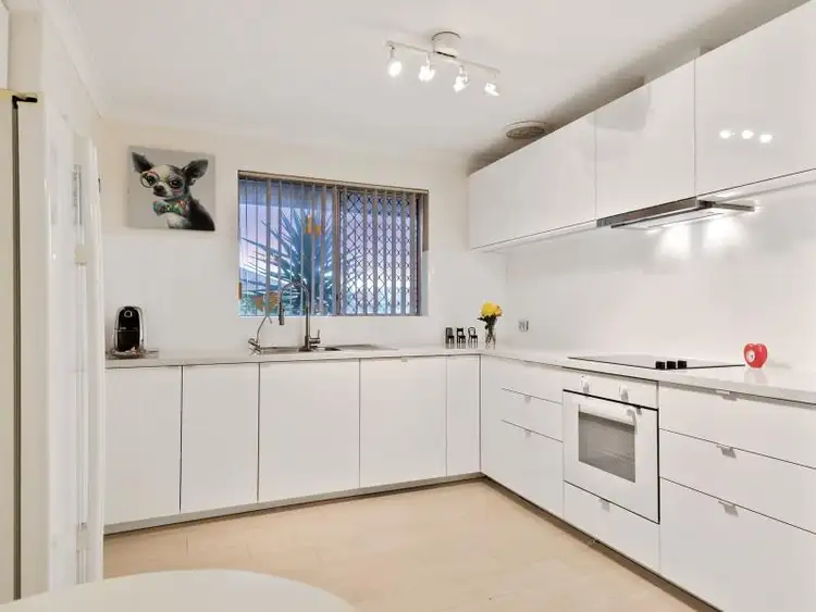 Main view of Homely unit listing, 31 Newcomen Road, Stirling WA 6021
