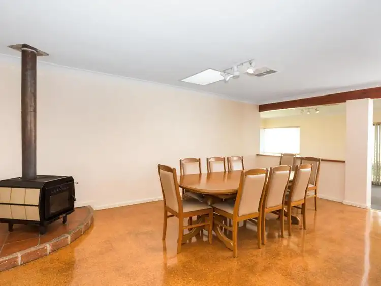 Fifth view of Homely house listing, 8 Turfan Way, Munster WA 6166