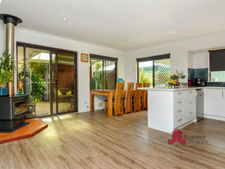 Third view of Homely house listing, 8 Stallard Ct, Australind WA 6233