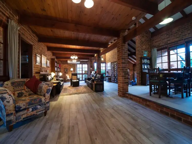 Sixth view of Homely house listing, 11 SEALE CLOSE, Duncraig WA 6023