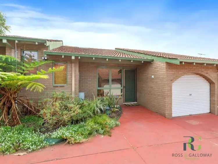 2/8 Adrian Street, Palmyra WA 6157