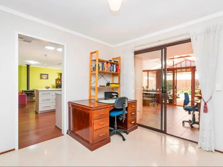 Seventh view of Homely house listing, 2 Farmview Place, Bibra Lake WA 6163