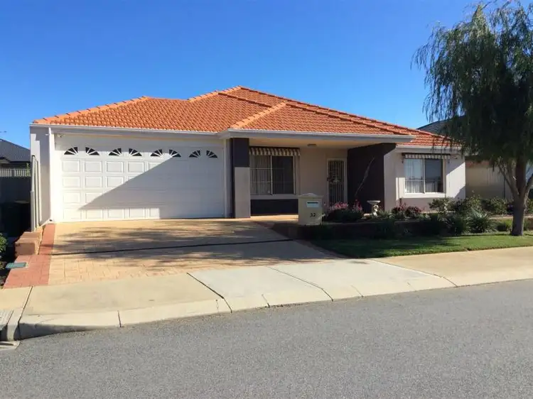 32 Wirra Corner, Wandi WA 6167
