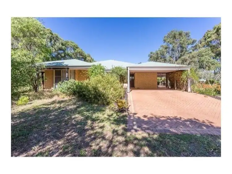 33 Pollard Cross, Cardup WA 6122