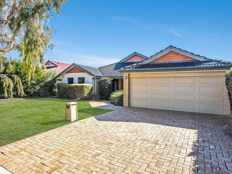 Fourth view of Homely house listing, 16 Freycinet Cir, Aubin Grove WA 6164