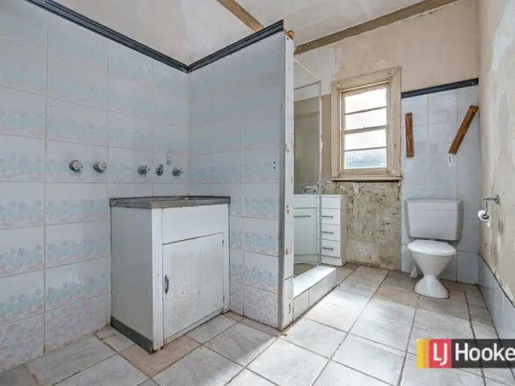 Fifth view of Homely house listing, 19 Wallan Court, Maddington WA 6109