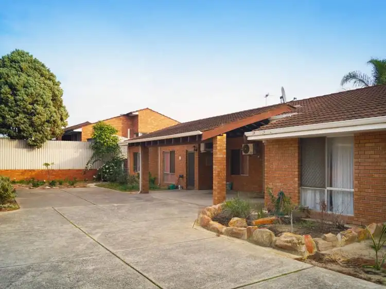 Main view of Homely villa listing, 5/8-10 Mayer Close, Noranda WA 6062