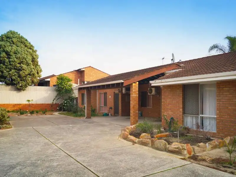 Main view of Homely villa listing, 5/8-10 Mayer Close, Noranda WA 6062