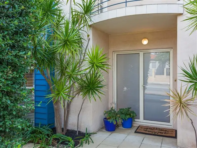 Fourth view of Homely house listing, 10 Jarrah Lane, Mount Claremont WA 6010