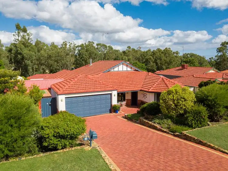 19 Turner Road, Kelmscott WA 6111