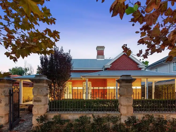 42 Goldsworthy Road, Claremont WA 6010