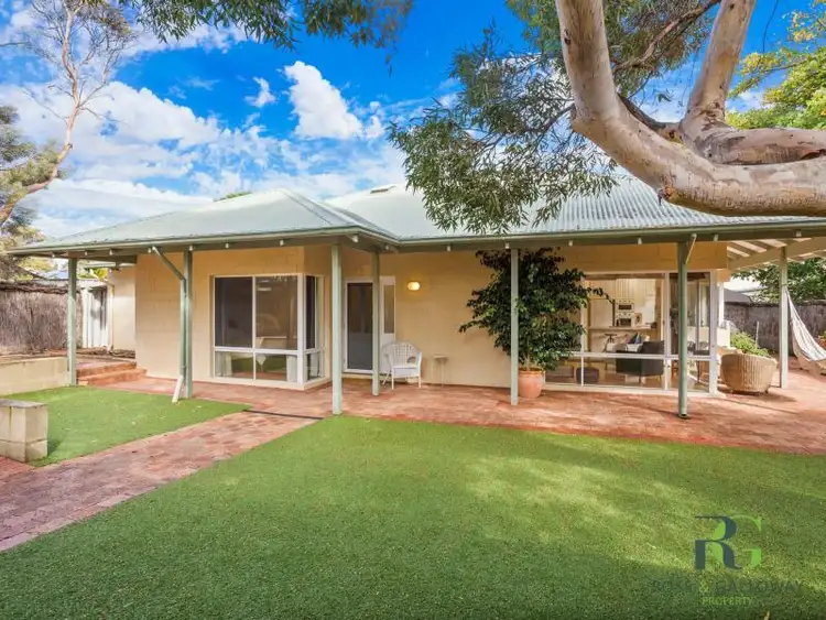 3B McKimmie Road, Palmyra WA 6157