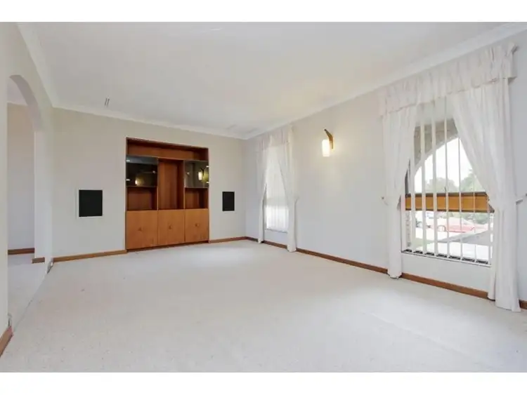 Fifth view of Homely house listing, 9 MERCER PLACE, Noranda WA 6062