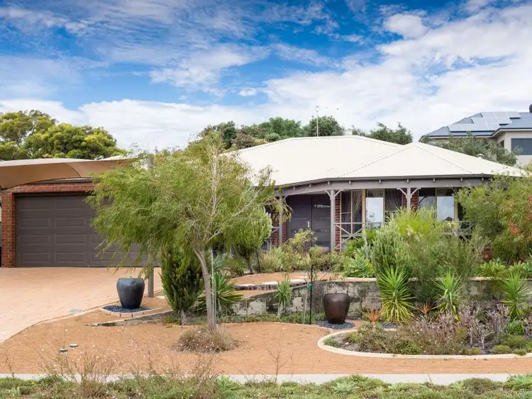 54 New England Drive, Hillarys WA 6025