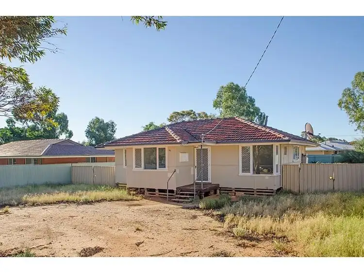 62 Forrest Street, Coolgardie WA 6429